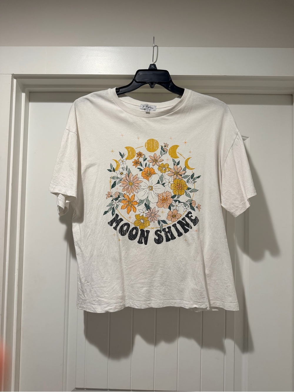 Polagram White Graphic Tee with Small Gold Star Detail